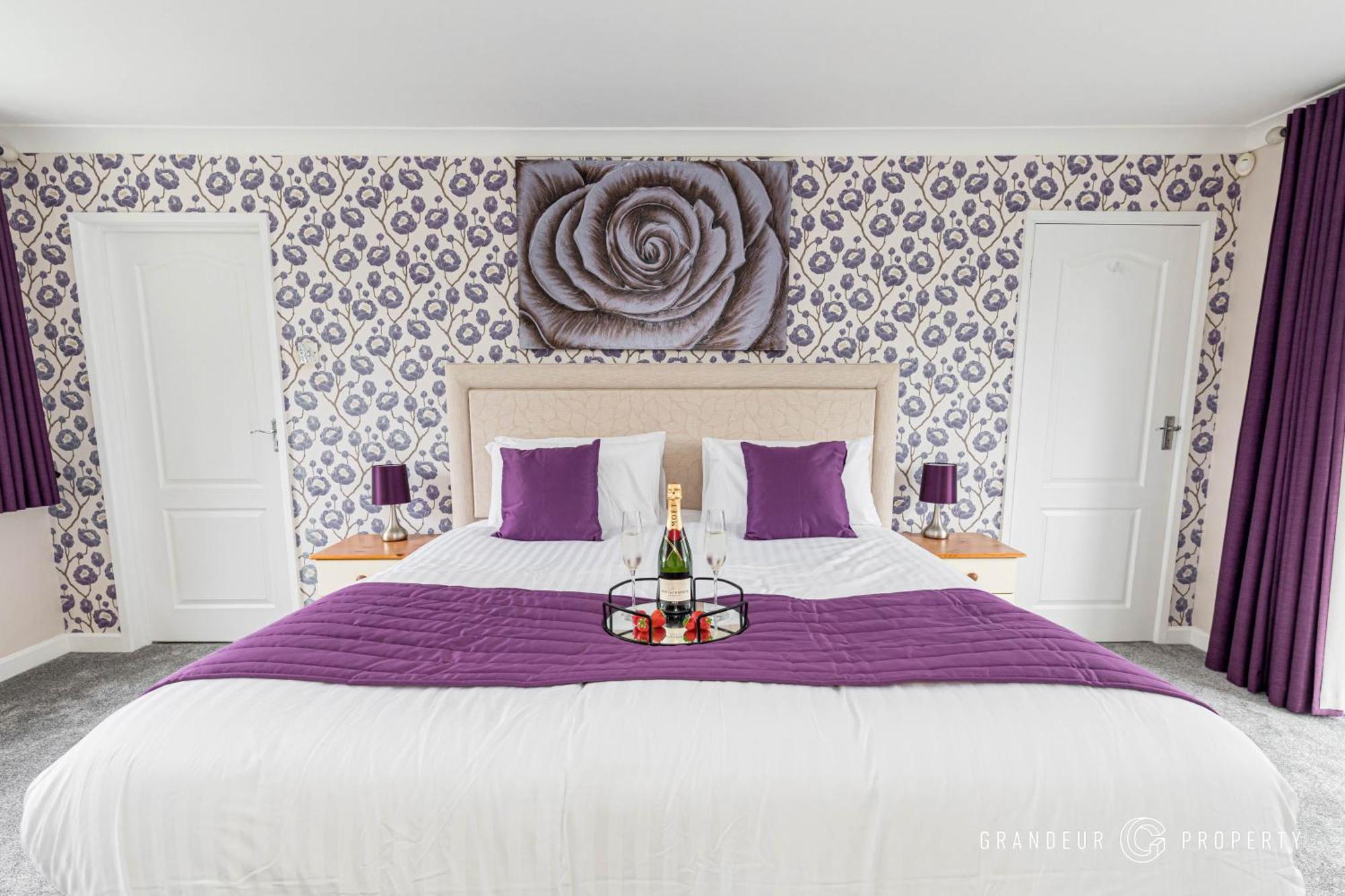 Talbot House By Grandeur Property Борнмът Екстериор снимка